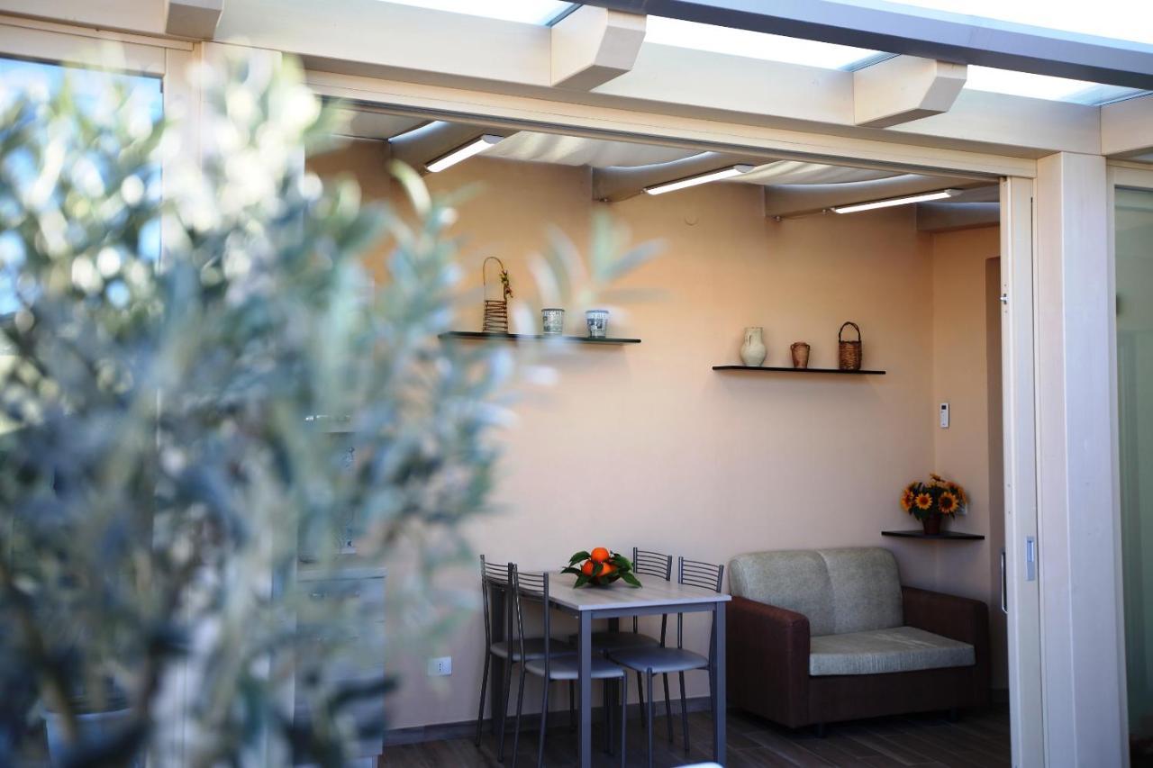 Re Sole Case Vacanze - Esclusivo Attico M A R T E Con Spaziosissima Terrazza Solarium Attrezzata Avola Ngoại thất bức ảnh