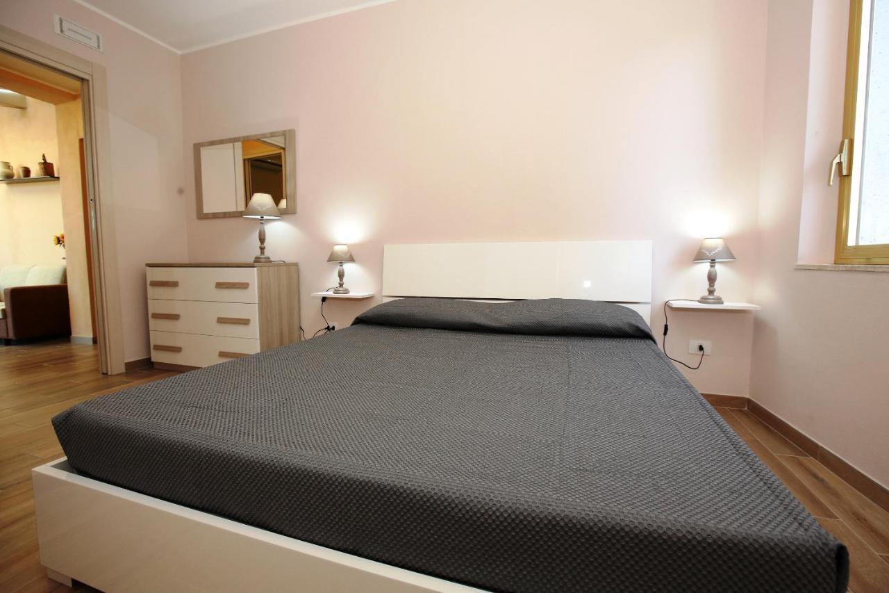 Re Sole Case Vacanze - Esclusivo Attico M A R T E Con Spaziosissima Terrazza Solarium Attrezzata Avola Ngoại thất bức ảnh