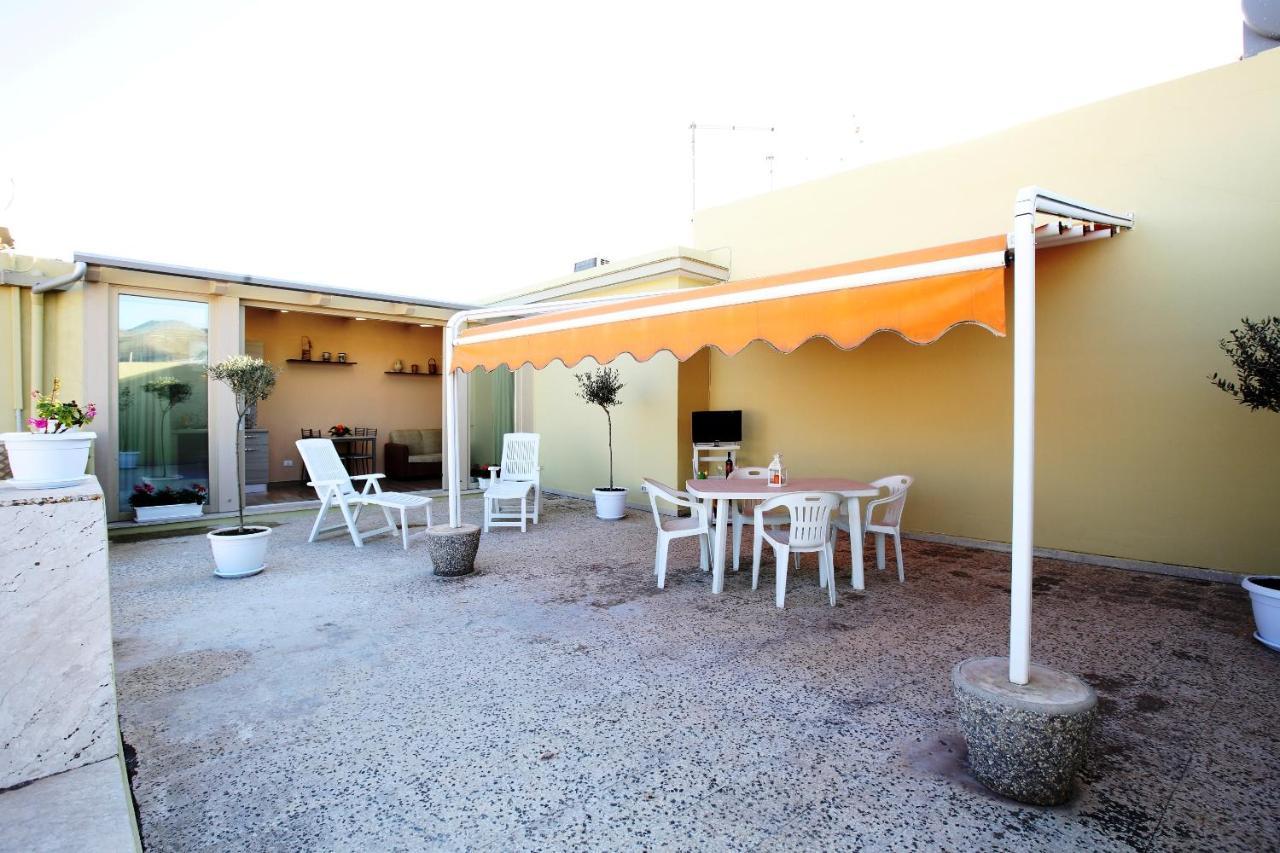 Re Sole Case Vacanze - Esclusivo Attico M A R T E Con Spaziosissima Terrazza Solarium Attrezzata Avola Ngoại thất bức ảnh