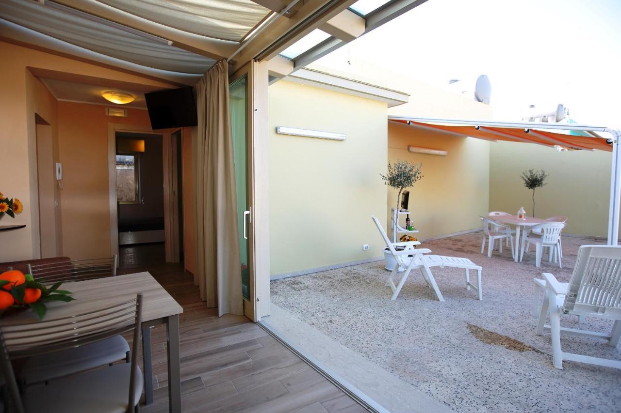 Re Sole Case Vacanze - Esclusivo Attico M A R T E Con Spaziosissima Terrazza Solarium Attrezzata Avola Ngoại thất bức ảnh